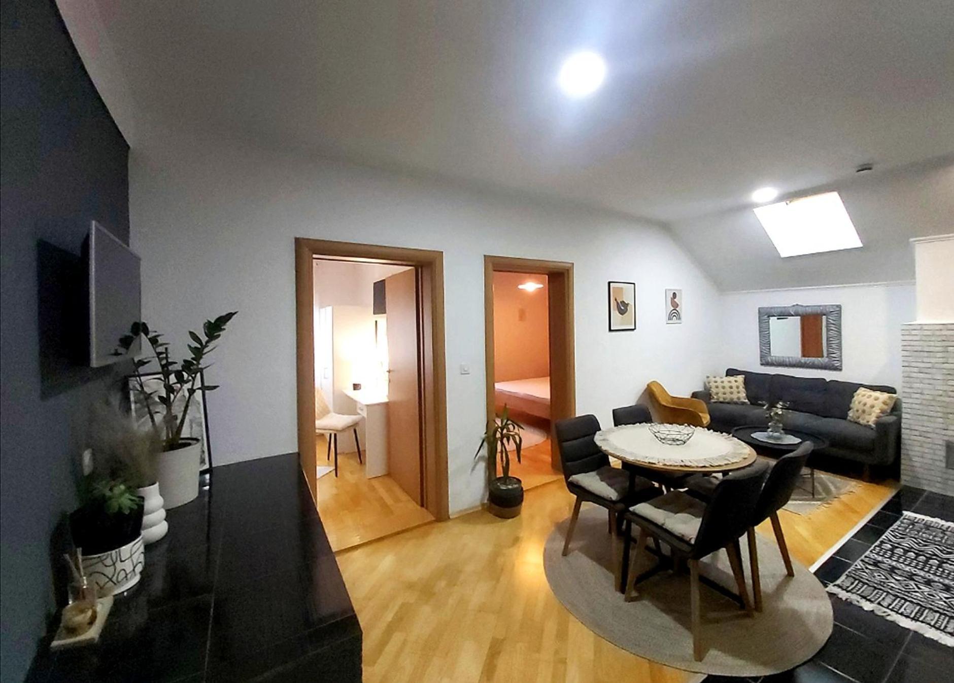 Zara Apartment With Terrace Near Old Town Mostar Eksteriør bilde
