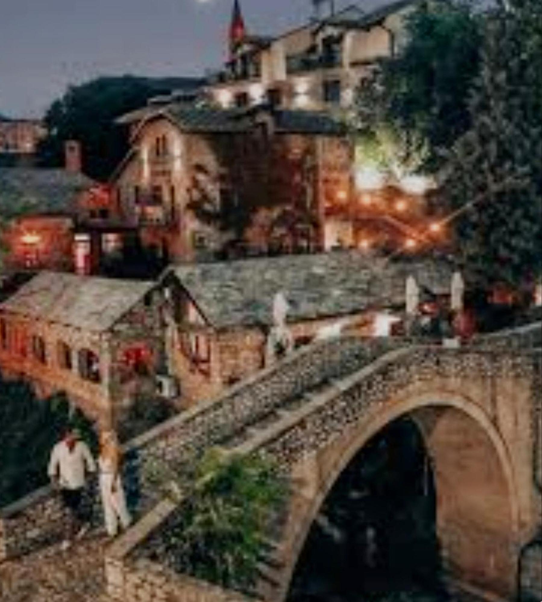 Zara Apartment With Terrace Near Old Town Mostar Eksteriør bilde