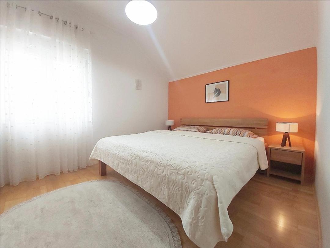 Zara Apartment With Terrace Near Old Town Mostar Eksteriør bilde
